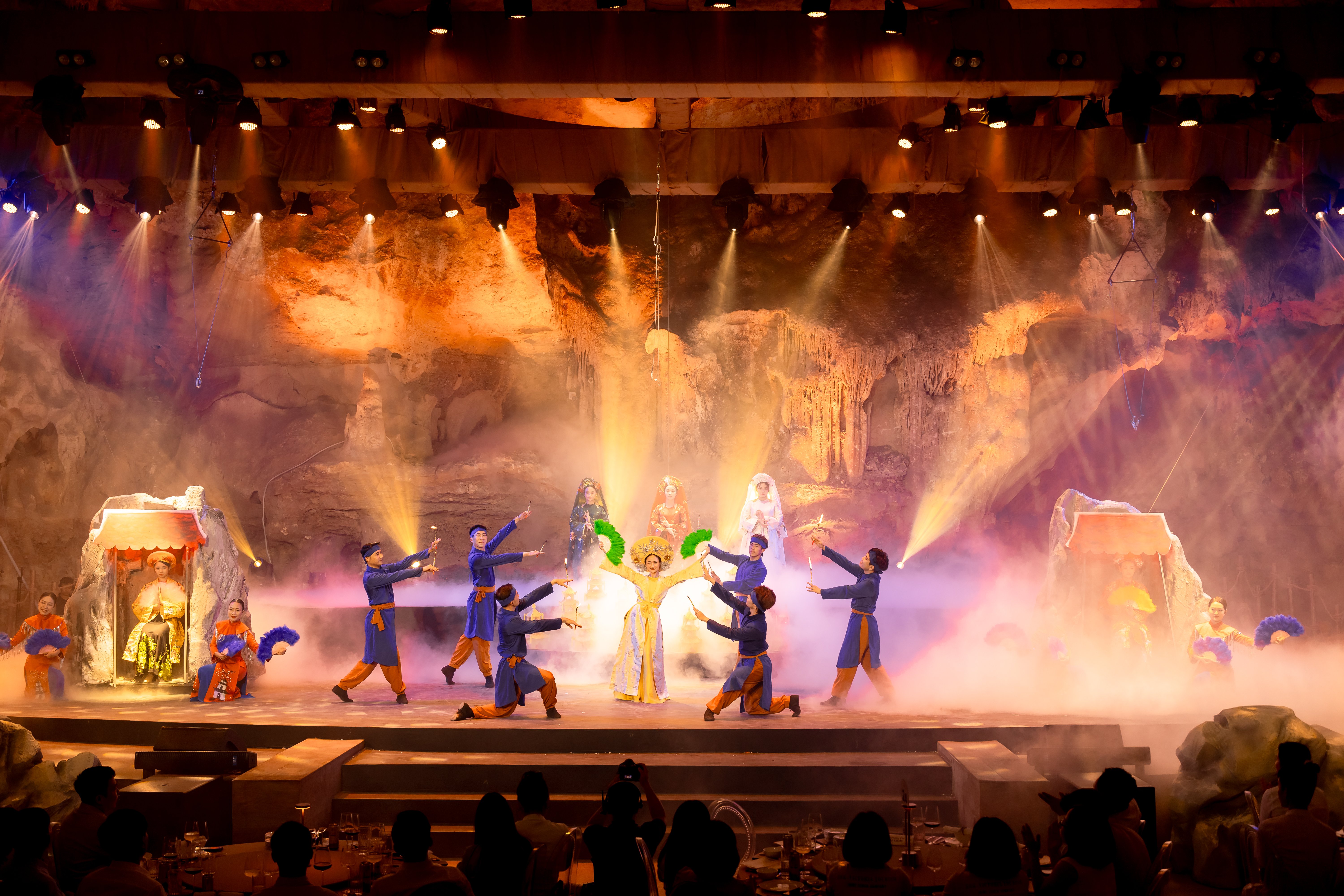 The culture of Mother Goddess worship is introduced into _finding the Jade mark_.jpg